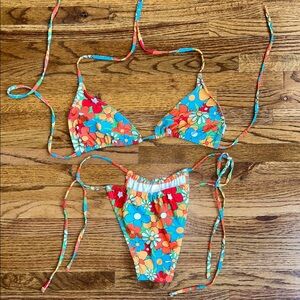 Retro Floral Bikini Set with Colorful Flowers